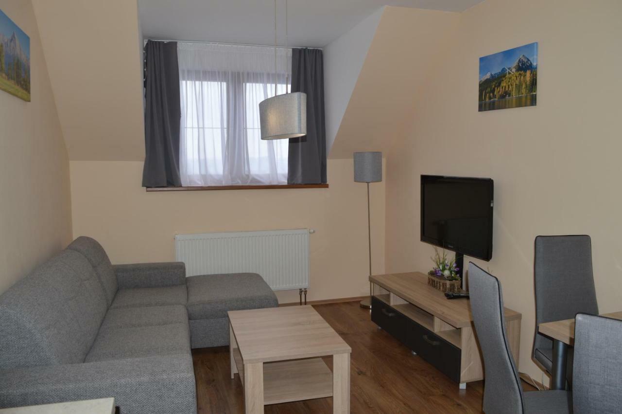 Apartman Erika Велька-Ломница Экстерьер фото