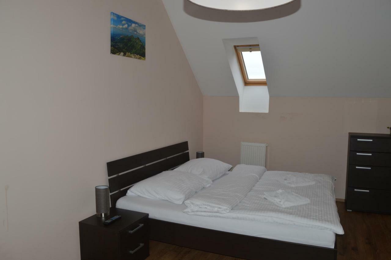 Apartman Erika Велька-Ломница Экстерьер фото