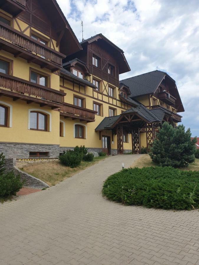 Apartman Erika Велька-Ломница Экстерьер фото